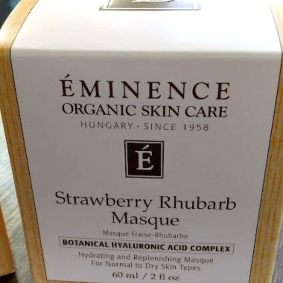 Eminence Strawberry Rhubarb Dermafoliant with a Strawberry Rhubarb Masque - Picture 4 of 6